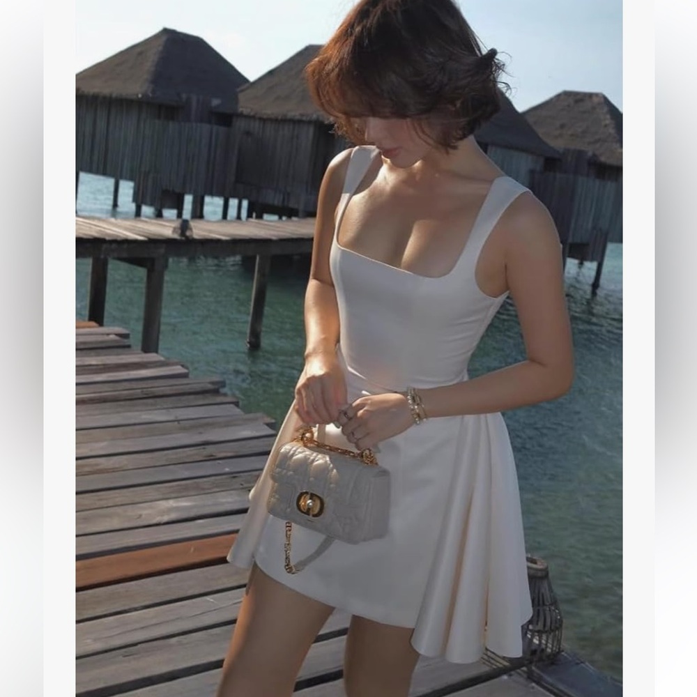 Elegant Ivory Square Neck Sleeveless Mini Dress Medium